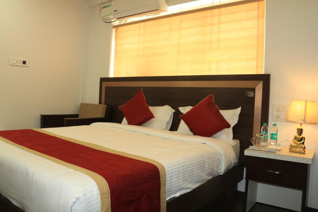 Flagship Malnad Residency Near Bengaluru Palace Exterior foto